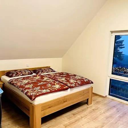 Vakantiehuis Traumhaftes - Perfekt Fuer Familien Schlüchtern