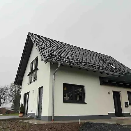Vakantiehuis Traumhaftes - Perfekt Fuer Familien Schlüchtern